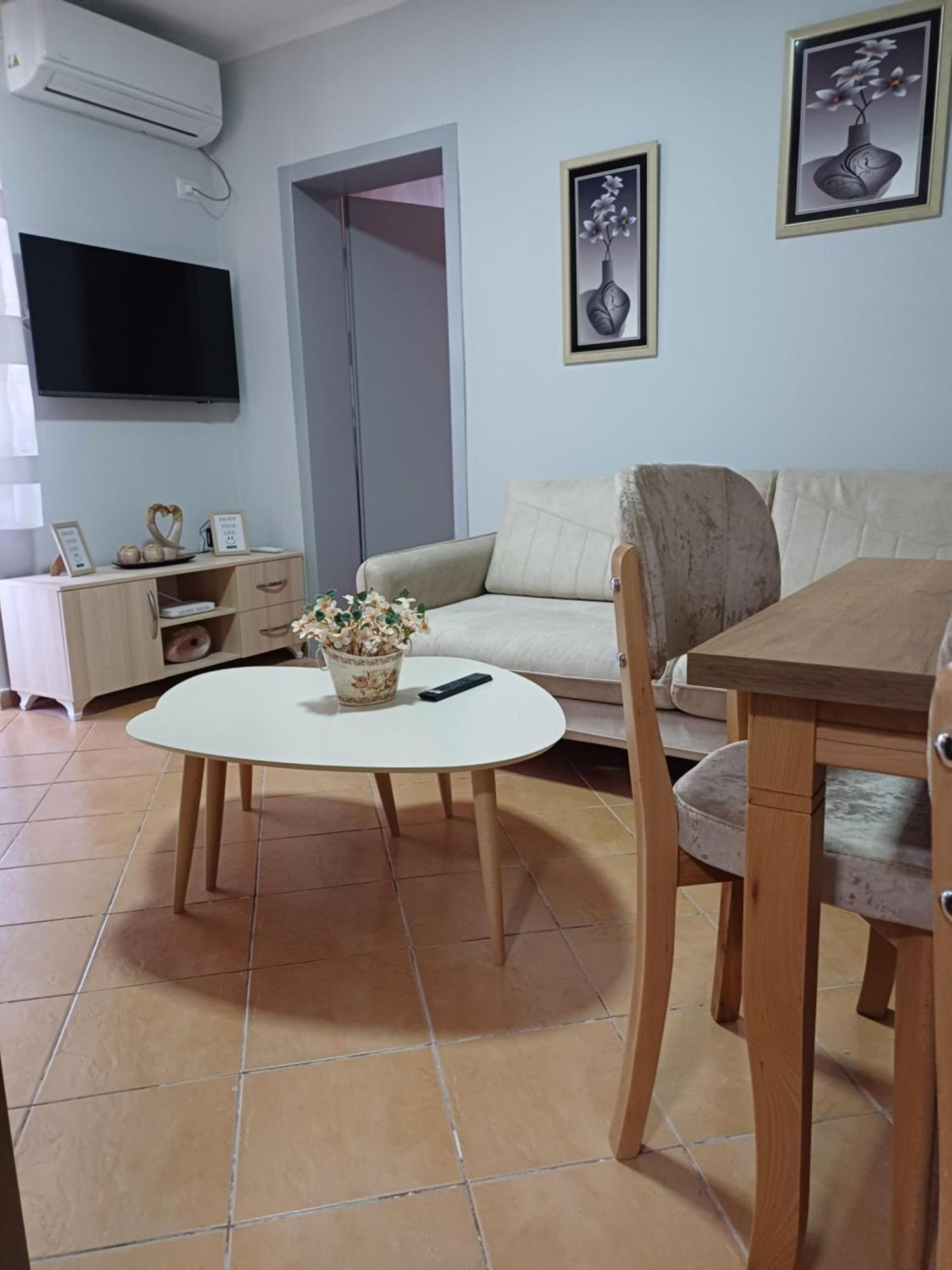 Apartamenti Vero Tirana Buitenkant foto